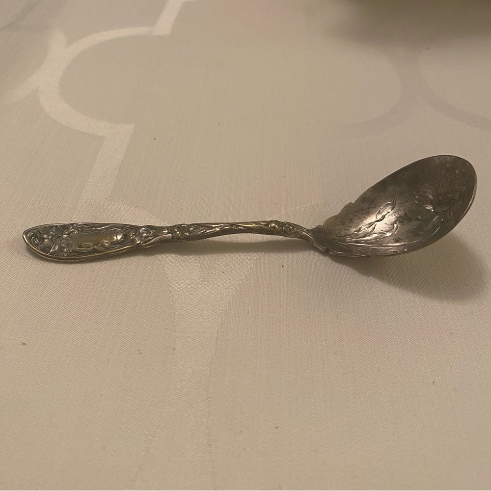 Oxford Silver Plate Co Narcissus Spoon